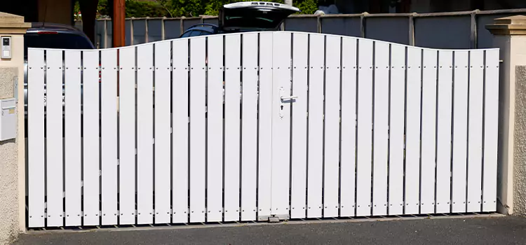 Why Choose Us for Residential Gate Repair in Navarre, FL?