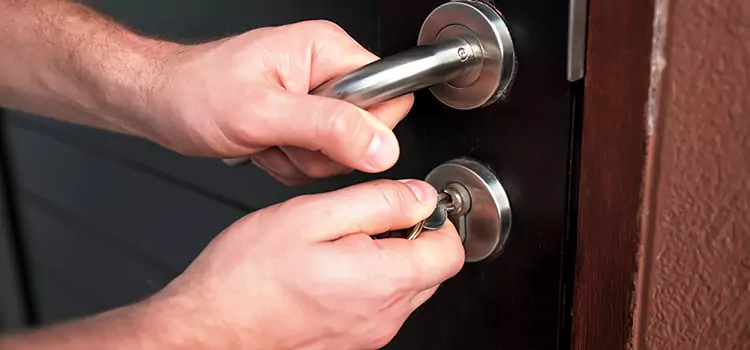 Door Closer Repair & Installation Navarre